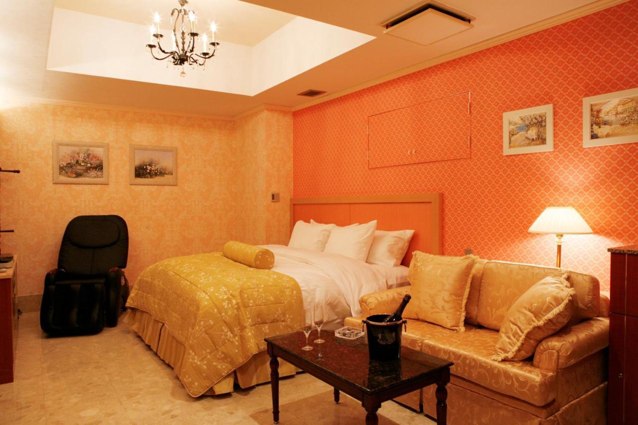 Meguro Emperor (Adults Only) Hotel Токио Екстериор снимка